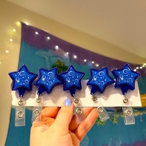 Retractable Badge Star clip on